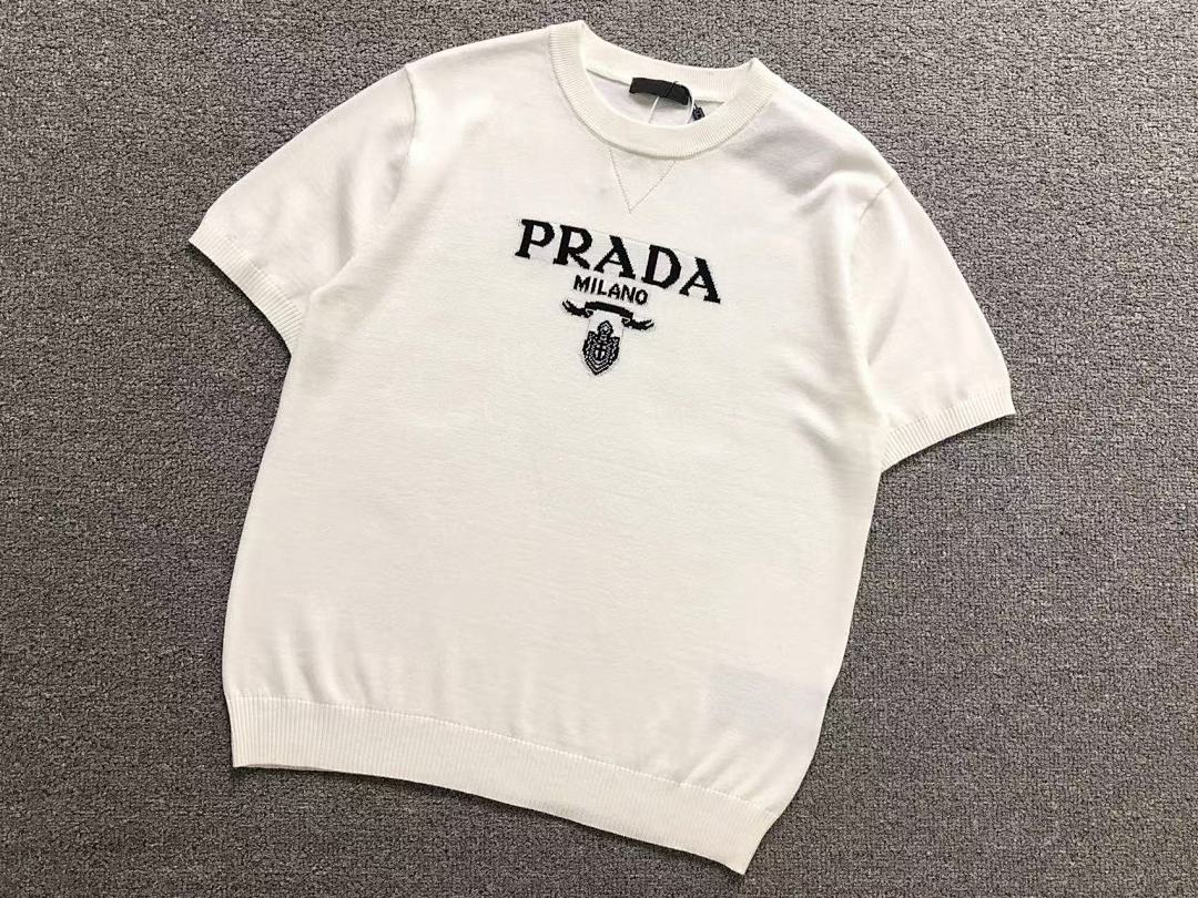 Prada 135 P⭐A⭐A T-SHIRT 42030222156 (Im 172Cm 55Kg I Wear Size S In The Phot) - Image 7