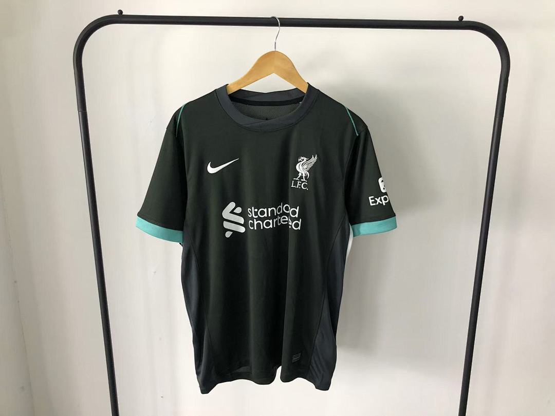 Unbranded 68 FOOTBALL T-SHIRT - Image 23