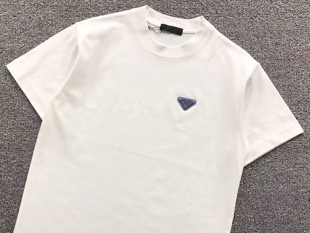 Prada 95 P⭐A⭐A T-SHIRT 56241081 (Im 170Cm 60Kg I Wear Size M In The Phot) - Image 8