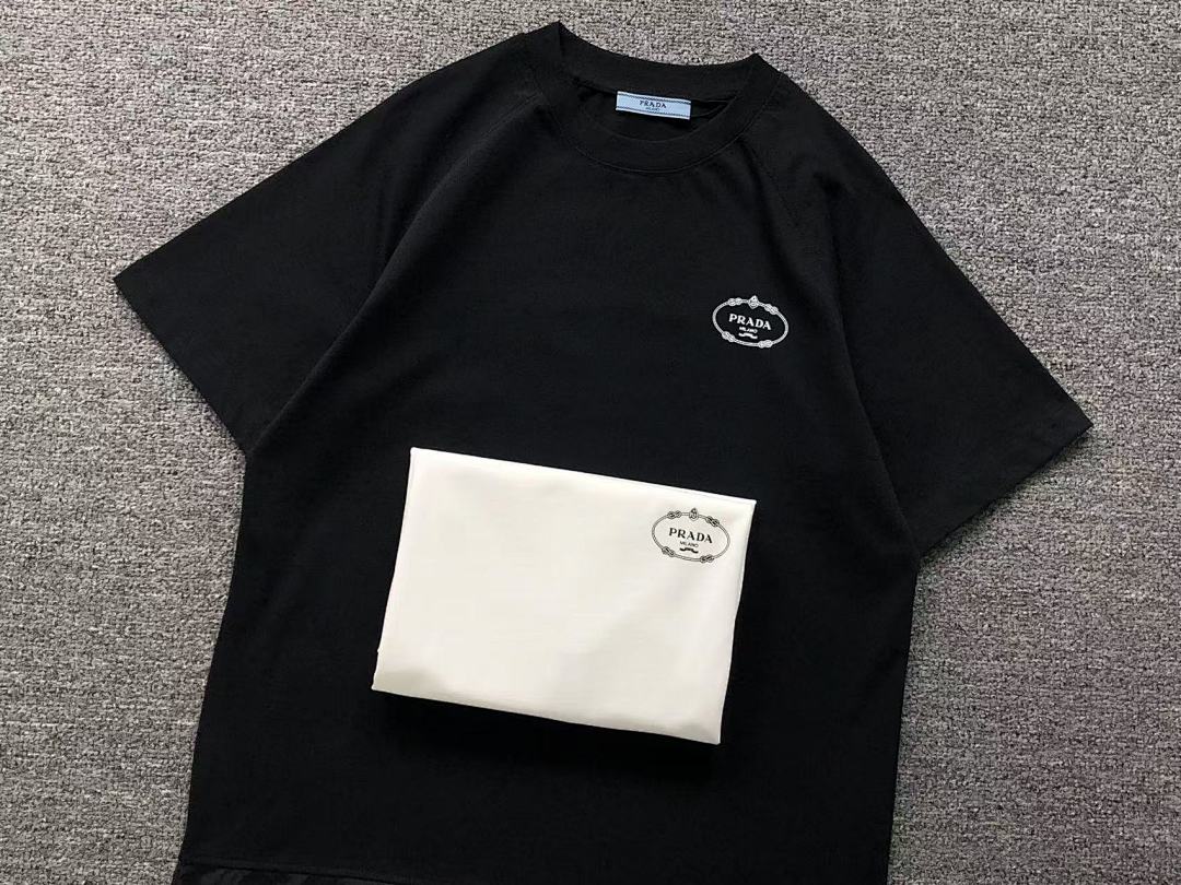 Prada 125 P⭐A⭐A T-SHIRT 211211521 (Im 170Cm 57Kg I Wear Size XS In The Phot) - Image 17
