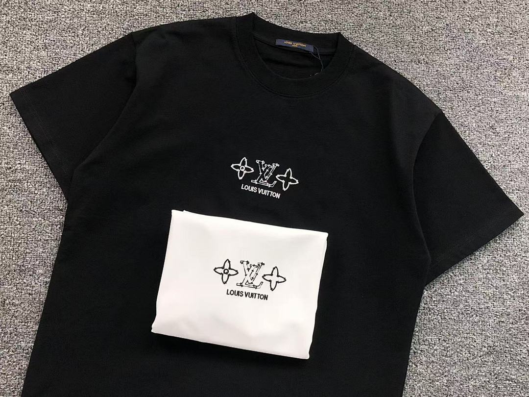Louis Vuitton 118 L⭐ T-SHIRT 41080202133 (Im 170Cm 60Kg I Wear Size XL In The Phot) - Image 17