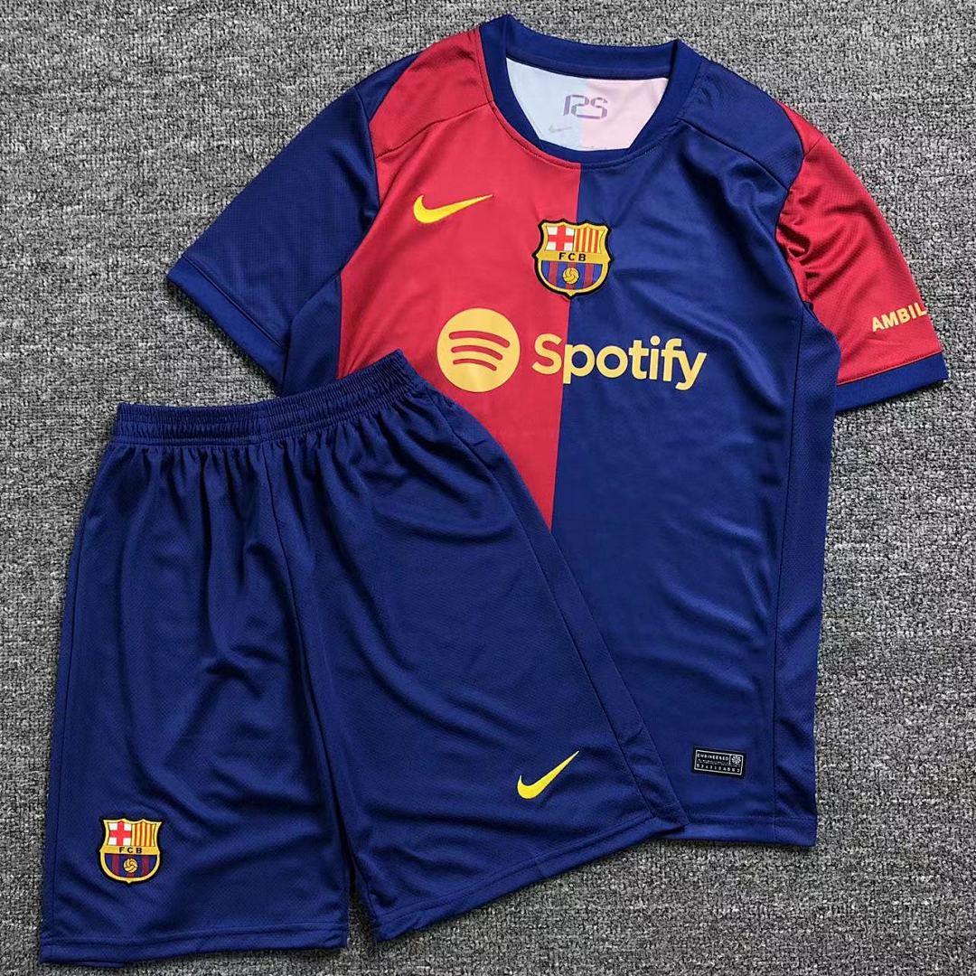 65 FOOTBALL T-SHIRT, photo 1
