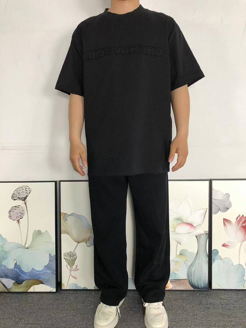 Louis Vuitton 125 L⭐ T-SHIRT 42032120165 (Im 170Cm 60Kg I Wear Size XS In The Phot) - Image 3