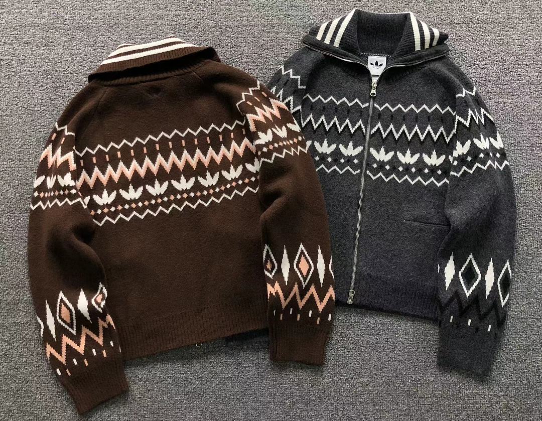 Adidas 228 A⭐I⭐AS SWEATER FEMAIE - Image 3