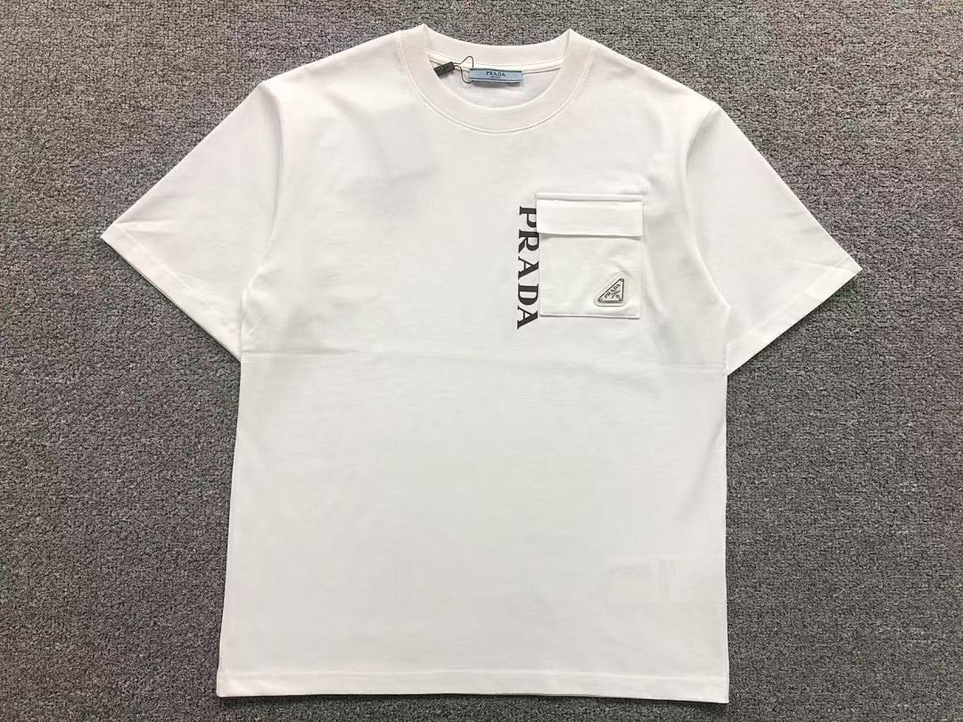 Prada 95 P⭐A⭐A T-SHIRT 3201220103 (Im 170Cm 60Kg I Wear Size M In The Phot) - Image 7