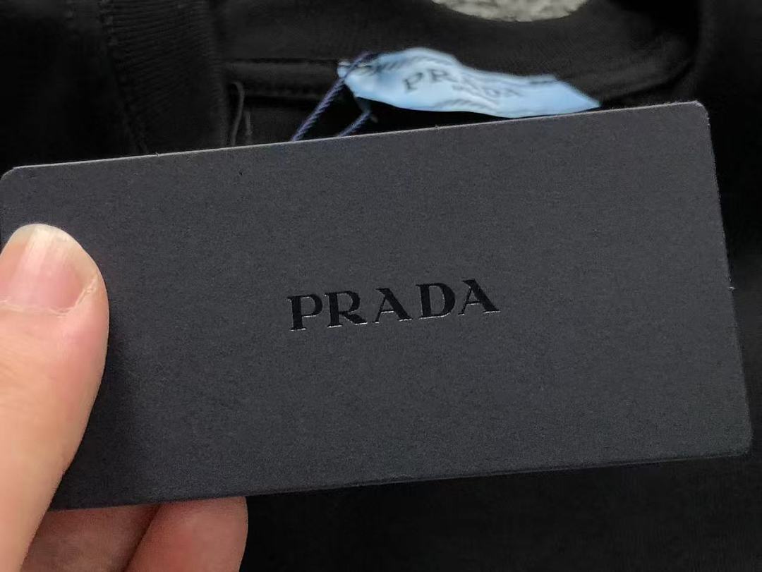 Prada 85 P⭐A⭐A T-SHIRT 125210432 (Im 170Cm 60Kg I Wear Size M In The Phot) - Image 17