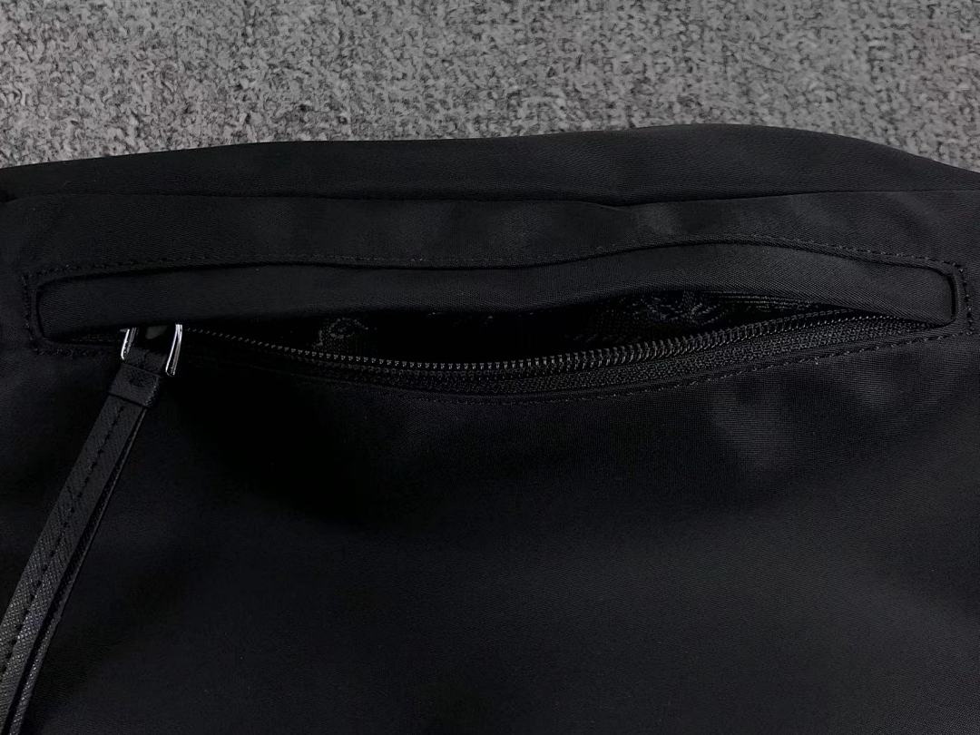 Prada 218 P⭐A⭐A BAG 411111075 (Long 41CM* Wide 10CM* High 19CM) - Image 10