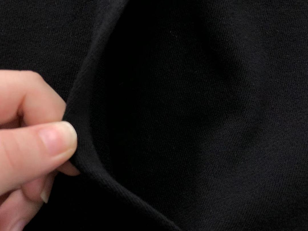 AMI 118 AMI HOODIE 57280388 (Im 170Cm 60Kg I Wear Size M In The Phot) - Image 24