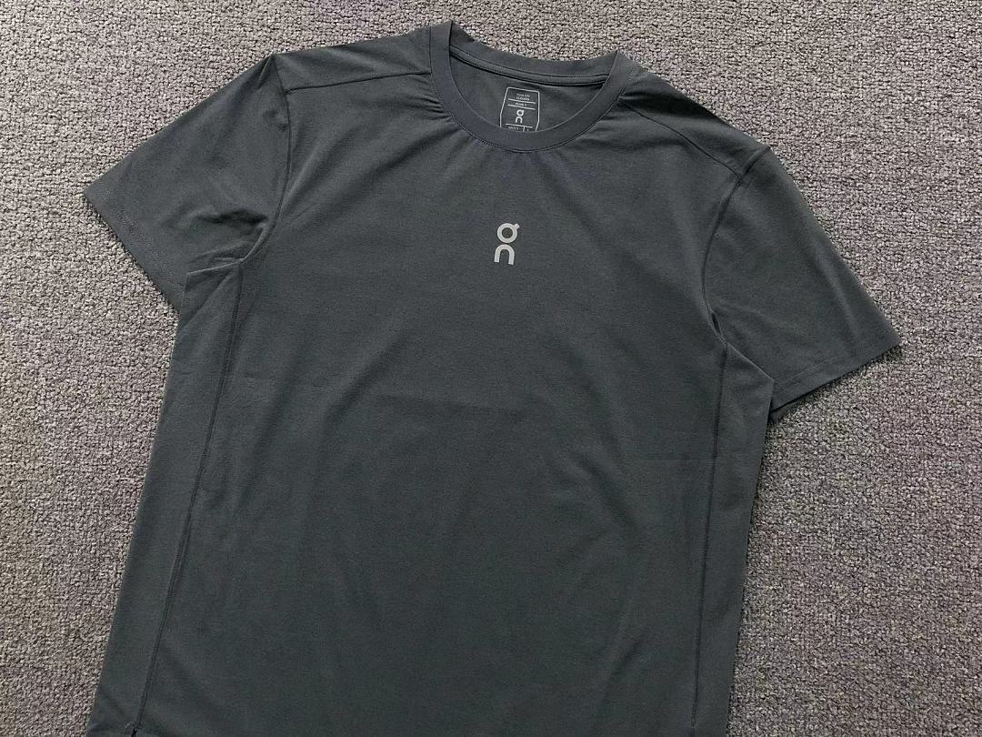 On Running 98 ON T-SHIRT 524290119 (Im 170Cm 60Kg I Wear Size L In The Phot) - Image 10