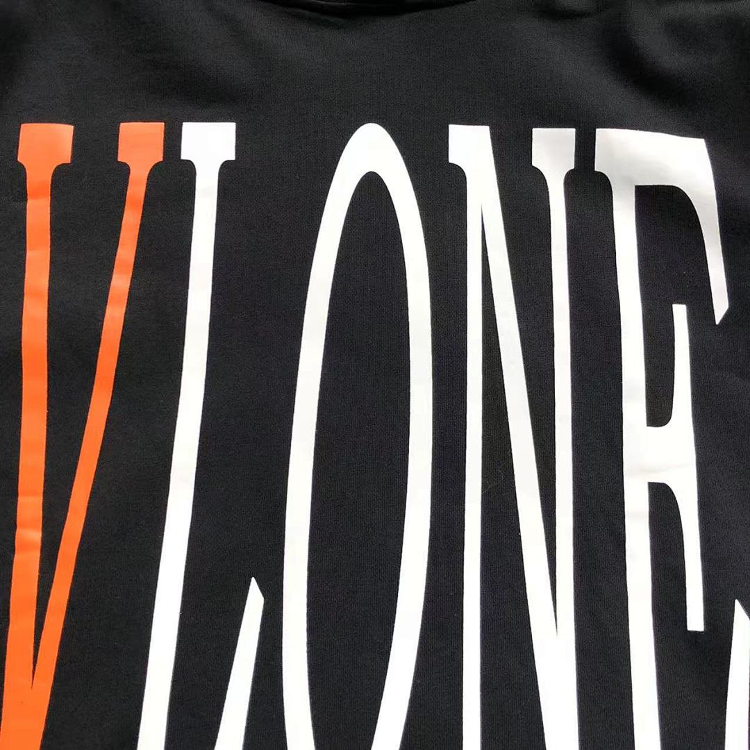 On Running 118 VLONE HOODIE 510117891 (Im 170Cm 60Kg I Wear Size S In The Phot) - Image 13