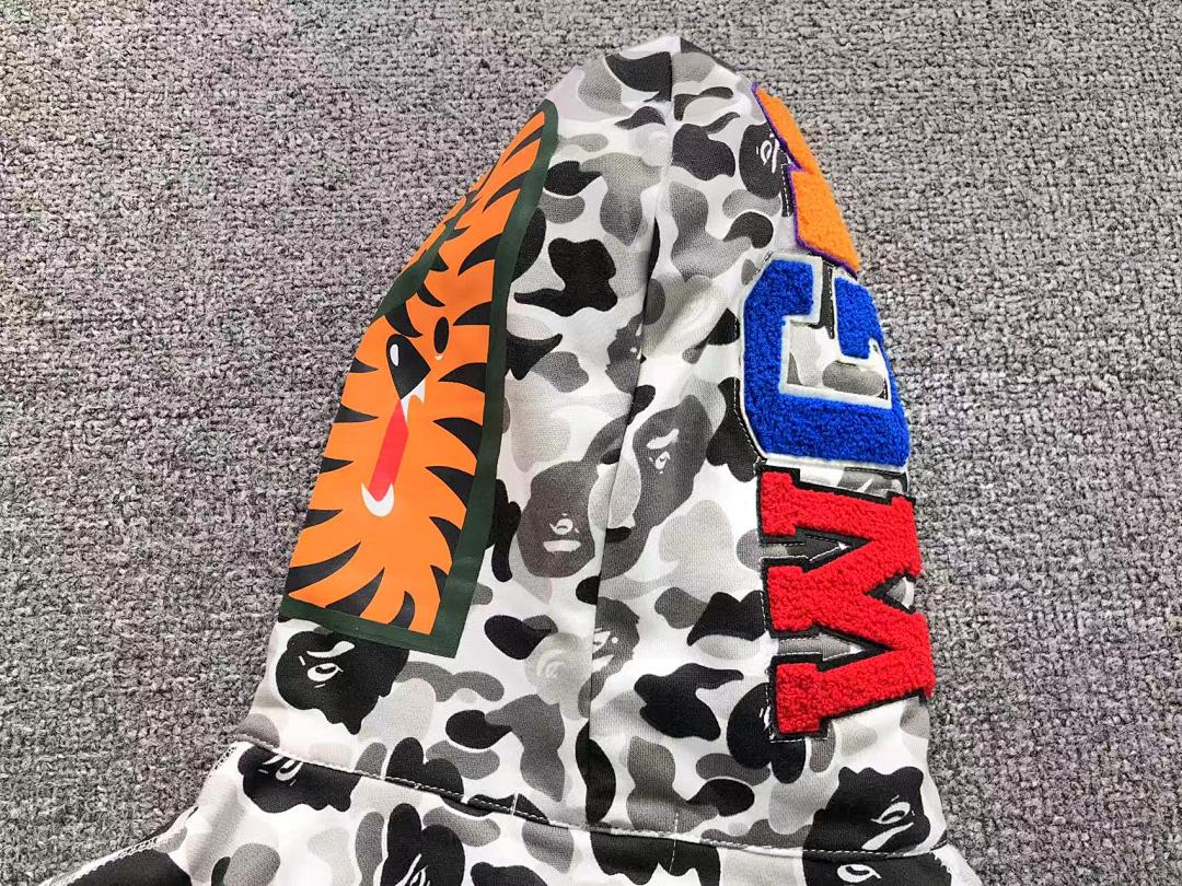 Bape 175 BAPE HOODIE 3110292517 (Im 170Cm 60Kg I Wear Size M In The Phot) - Image 14