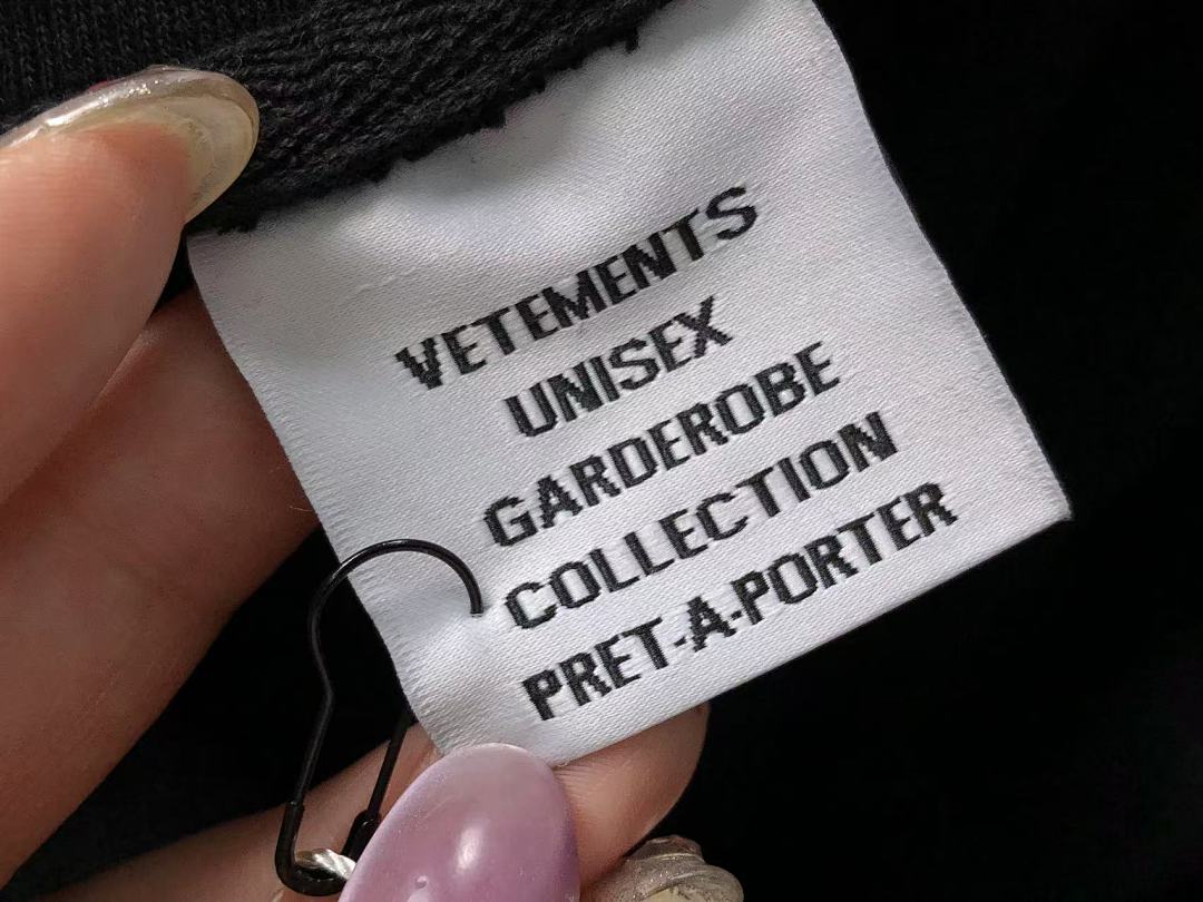 Vetements 175 VETEMENTS - Image 17