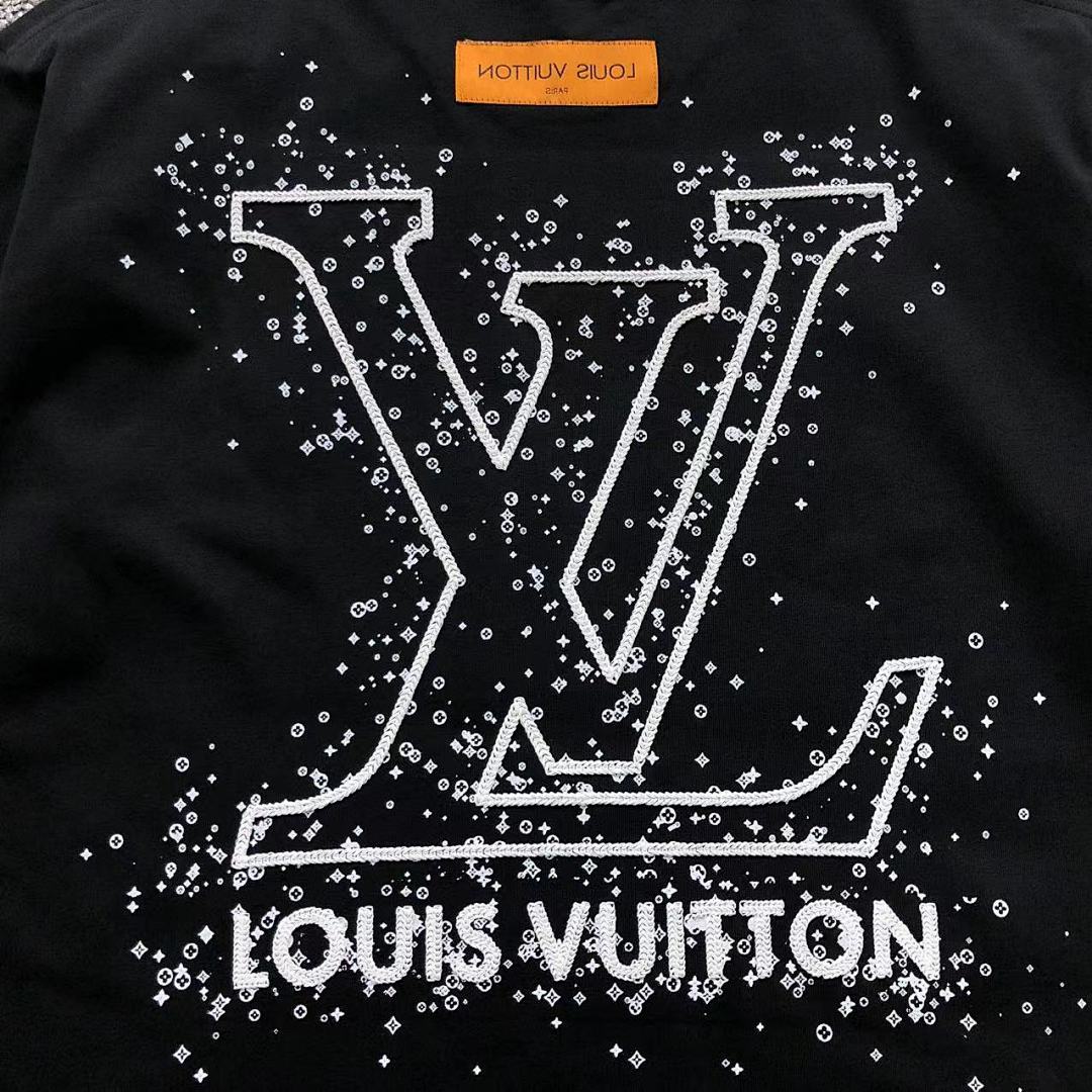 Louis Vuitton 115 L⭐ T-SHIRT 520122120 (Im 170Cm 60Kg I Wear Size M In The Phot) - Image 16