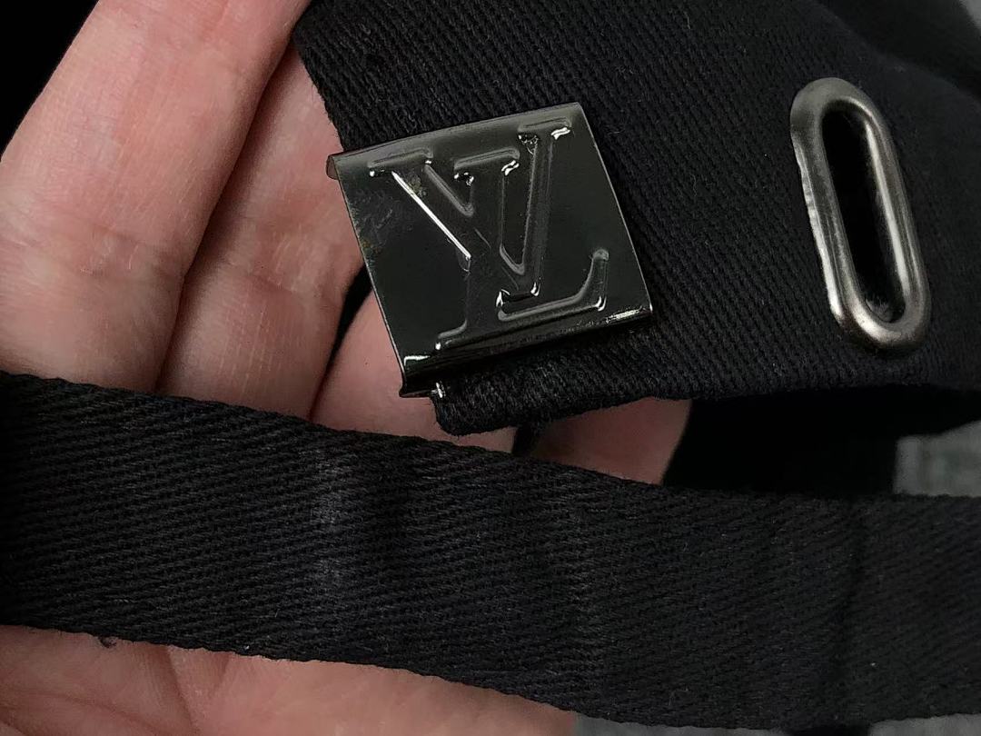 Louis Vuitton 65 L⭐ - Image 11
