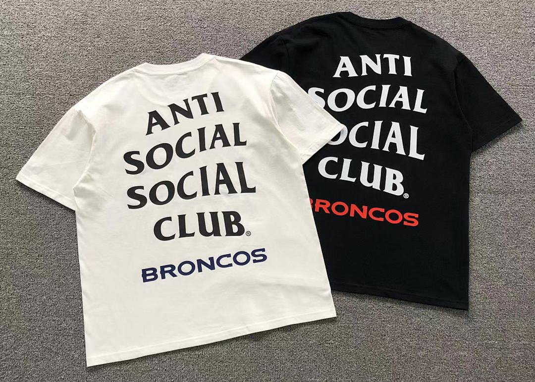 Christian Louboutin 85 ANTI SOCIAL CLUB T-SHIRT 123132202 (Im 170Cm 60Kg I Wear Size L In The Phot) - Image 5