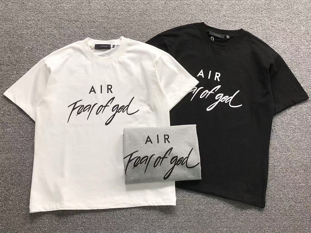 Fear of God 98 FOG T-SHIRT 503245517 (Im 170Cm 60Kg I Wear Size S In The Phot) - Image 5