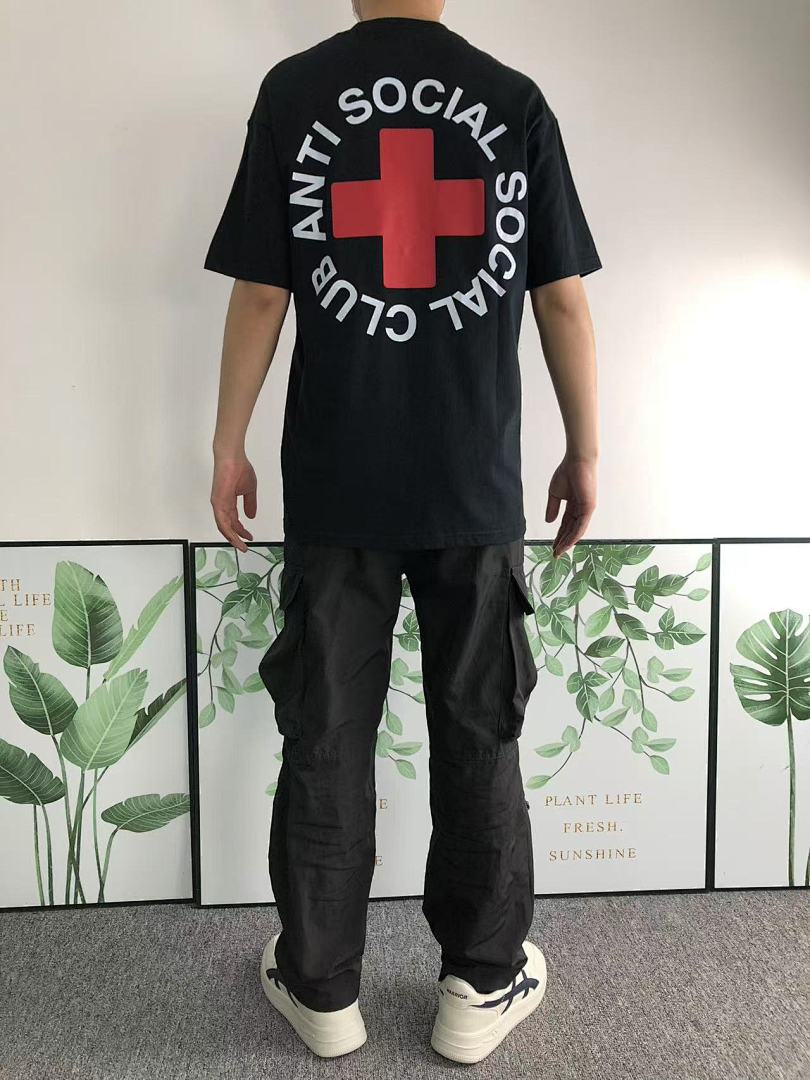 Christian Louboutin 85 ANTI SOCIAL CLUB T-SHIRT 412222002 (Im 170Cm 57Kg I Wear Size M In The Phot) - Image 4