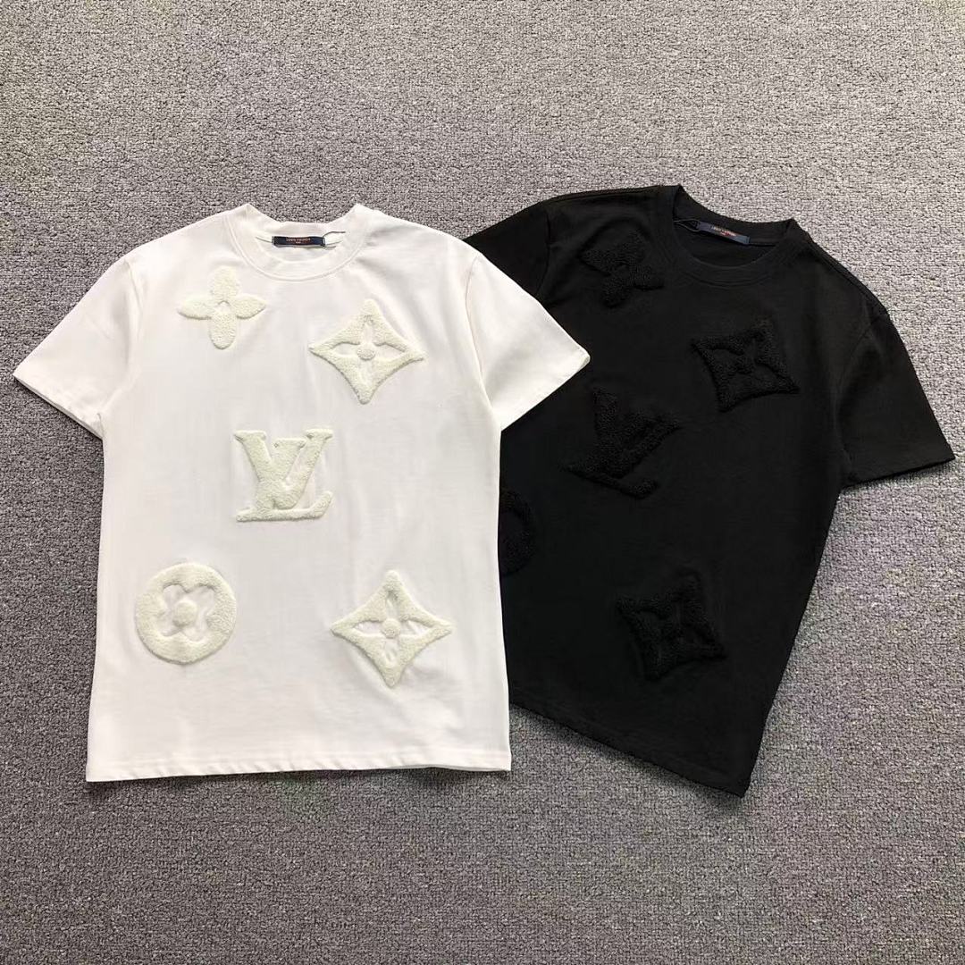 Louis Vuitton 115 L⭐ T-SHIRT 214301315 (Im 170Cm 60Kg I Wear Size S In The Phot)