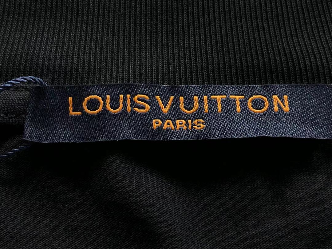 Louis Vuitton 125 L⭐ T-SHIRT 42032120165 (Im 170Cm 60Kg I Wear Size XS In The Phot) - Image 20