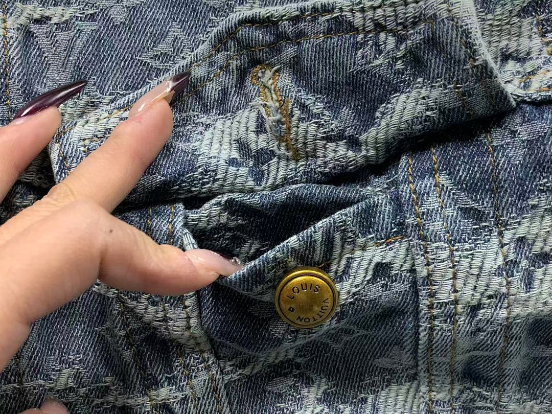 Louis Vuitton TROUSERS 215 L⭐ JACKET 3201240217 Im 170Cm 60Kg I Wear Size 46 M In The Phot - Image 19
