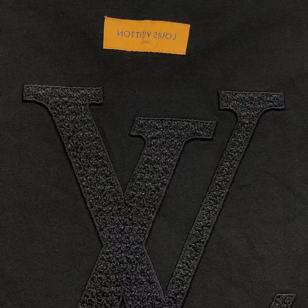 Louis Vuitton 108 L⭐ T-SHIRT 525220781 (Im 170Cm 60Kg I Wear Size S In The Phot) - Image 14