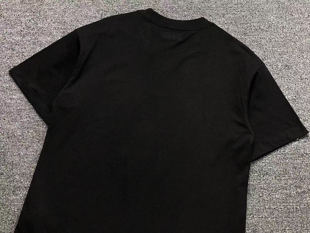 Vetements 88 VETEMENTS T-SHIRT 482326145 (Im 170Cm 60Kg I Wear Size S In The Phot) - Image 17