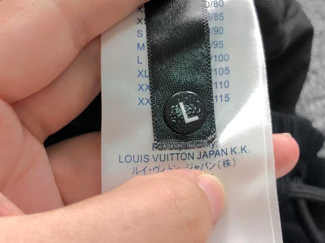 Louis Vuitton 218 L⭐ T-SHIRT SHORTS 5251110147 (Im 170Cm 60Kg I Wear Size L In The Phot) - Image 37