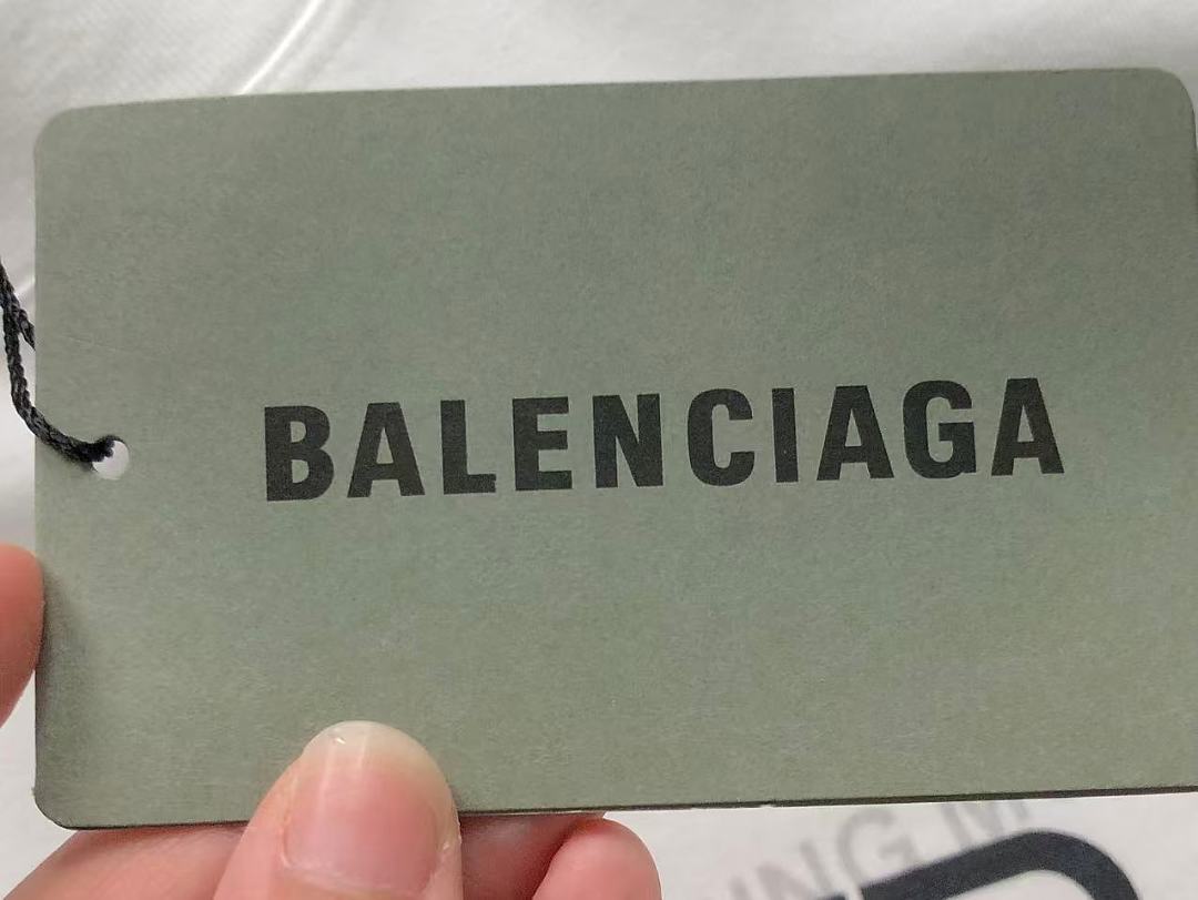 Balenciaga 108 B⭐L⭐⭐⭐IA⭐A T-SHIRT 1252215137 (Im 170Cm 60Kg I Wear Size L In The Phot) - Image 21