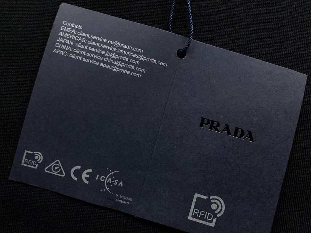 Prada 135 P⭐A⭐A LONG SLEEVED 3109020321 (Im 170Cm 60Kg I Wear Size M In The Phot) - Image 19