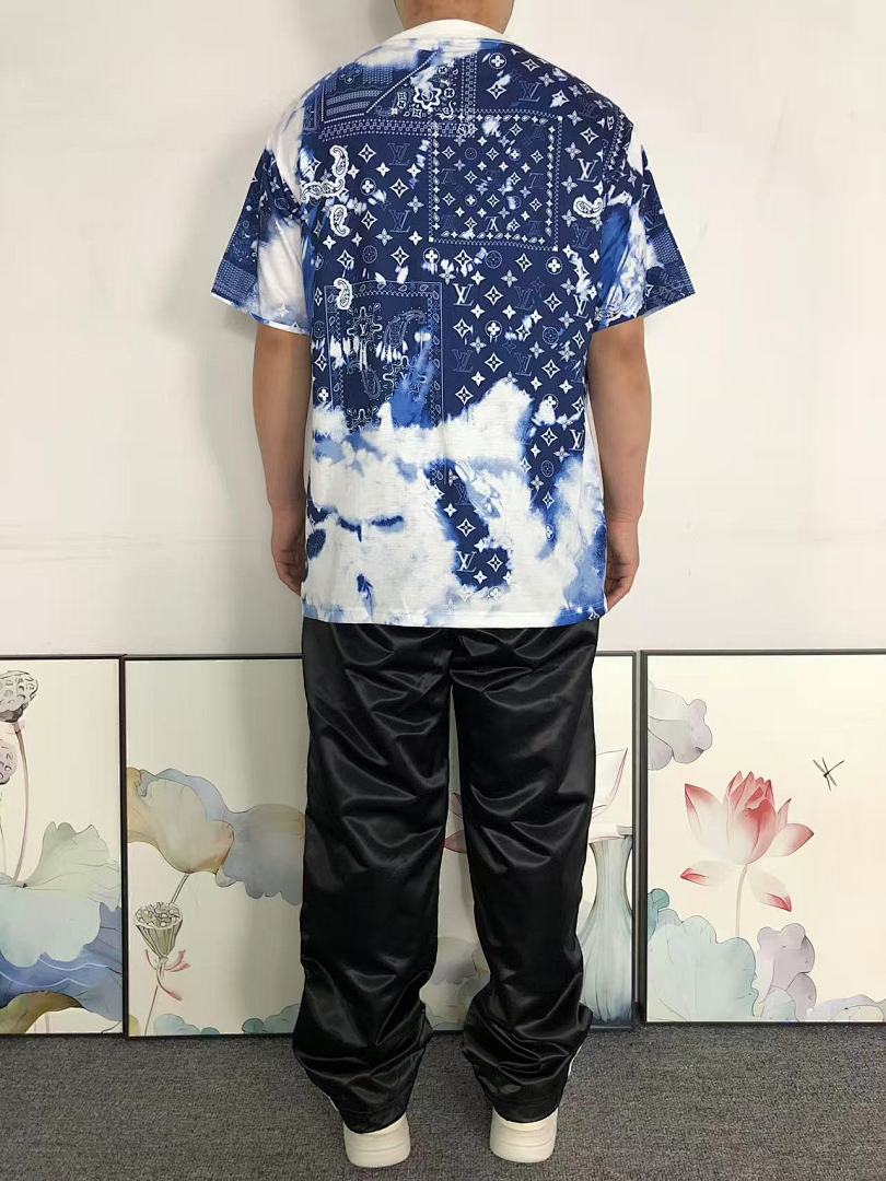 Louis Vuitton 78 L⭐ T-SHIRT 5240205100 (Im 170Cm 60Kg I Wear Size M In The Phot) - Image 4