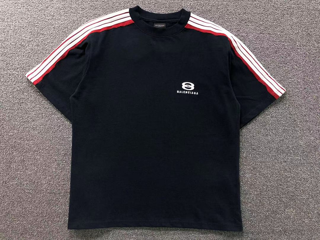 Balenciaga 135 B⭐L⭐⭐⭐IA⭐A T-SHIRT 42042602163 (Im 170Cm 60Kg I Wear Size XS In The Phot) - Image 9