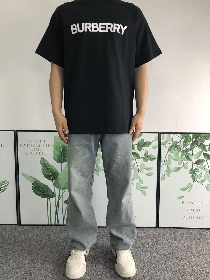 Burberry 118 B⭐R⭐E⭐RY T-SHIRT 412287452 (Im 170Cm 55Kg I Wear Size XS In The Phot) - Image 3