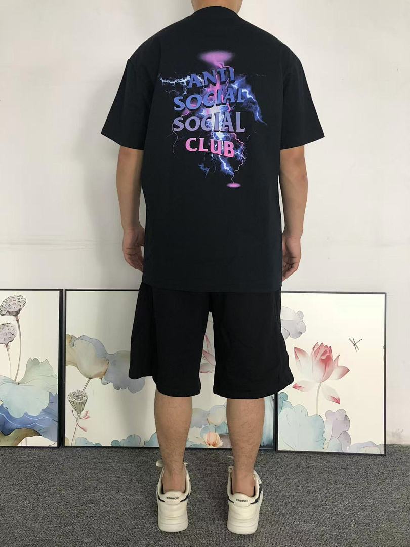 Christian Louboutin 85 ANTI SOCIAL CLUB T-SHIRT 1109161102 (Im 170Cm 60Kg I Wear Size L In The Phot) - Image 4