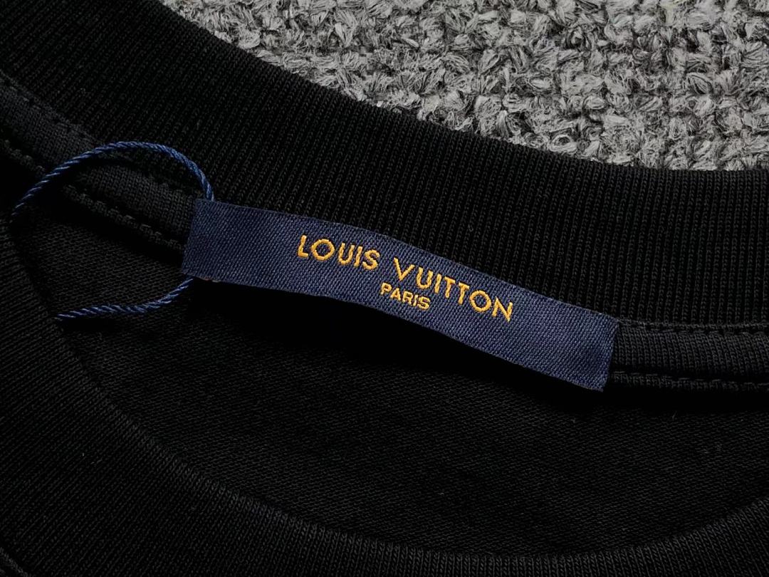 Louis Vuitton 128 L⭐ T-SHIRT 1101170321 (Im 170Cm 57Kg I Wear Size M In The Phot) - Image 27
