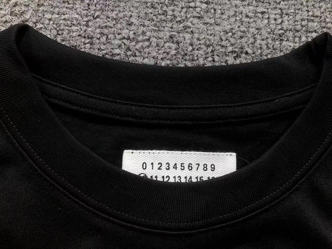 On Running 78 MAISON MARGIELA T-SHIRT 523250886 (Im 170Cm 65Kg I Wear Size 46 In The Phot) - Image 15