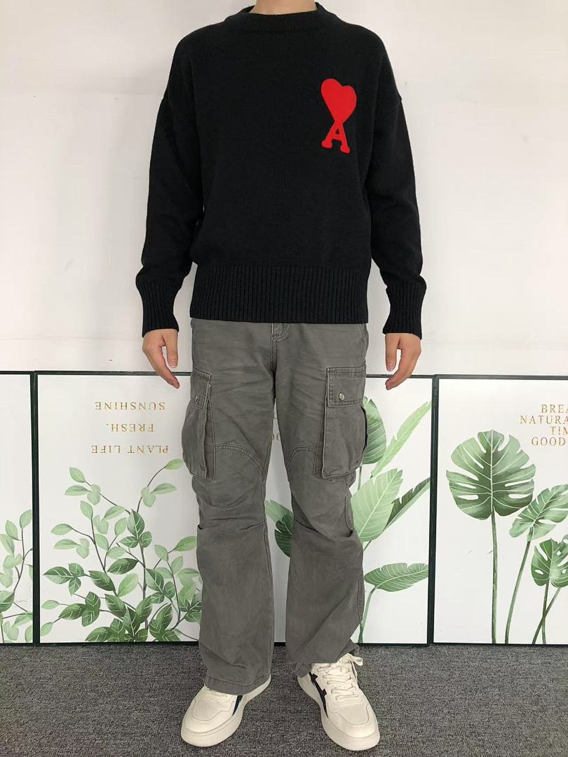 AMI 115 AMI SWEATER 503124279 (Im 170Cm 60Kg I Wear Size S In The Phot) - Image 4