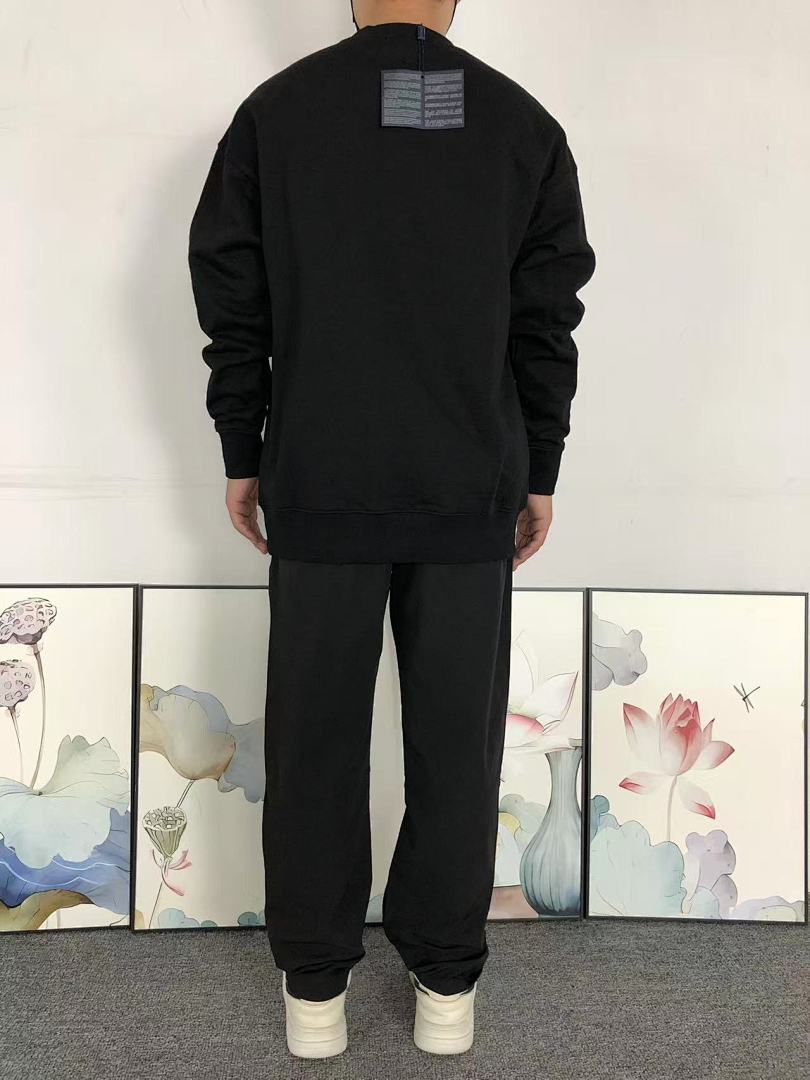 Prada 165 P⭐A⭐A HOODIE 3110082521 (Im 170Cm 60Kg I Wear Size L In The Phot) - Image 4
