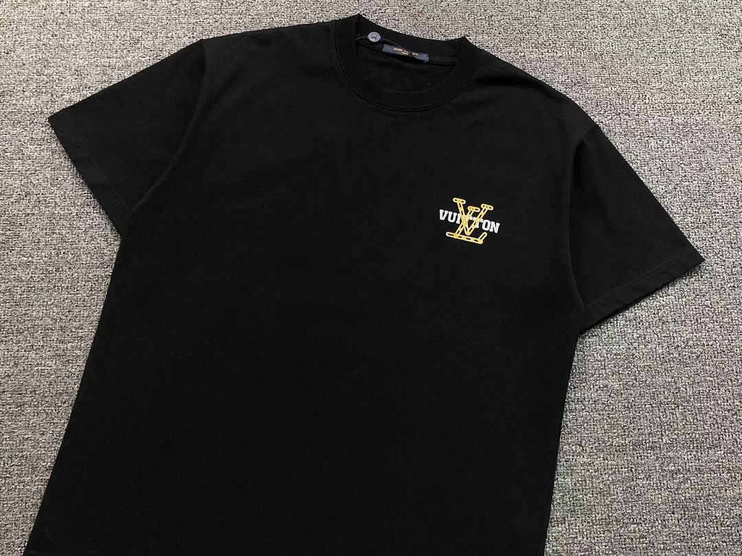 Louis Vuitton 129 L⭐ T-SHIRT 126271060 (Im 170Cm 60Kg I Wear Size XL In The Phot) - Image 17