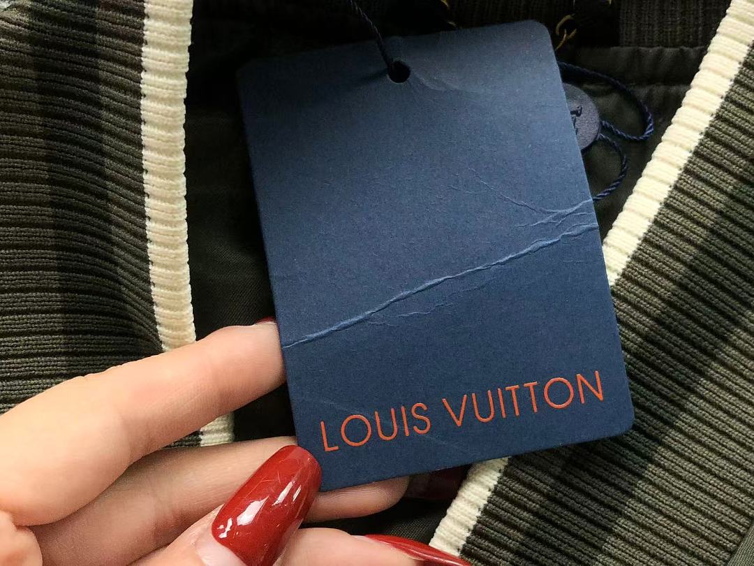Louis Vuitton 358 L⭐ JACKET 3207171021 (Im 170Cm 60Kg I Wear Size L In The Phot) - Image 17