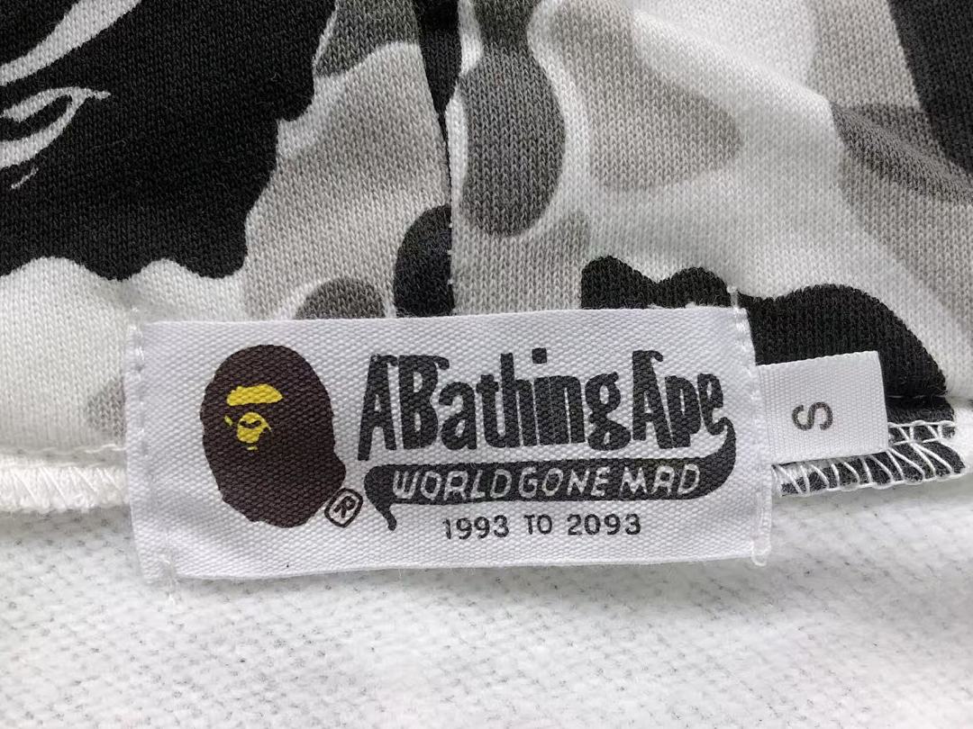 Bape 215 BAPE HOODIE 3203210317 (Im 170Cm 60Kg I Wear Size S In The Phot) - Image 18