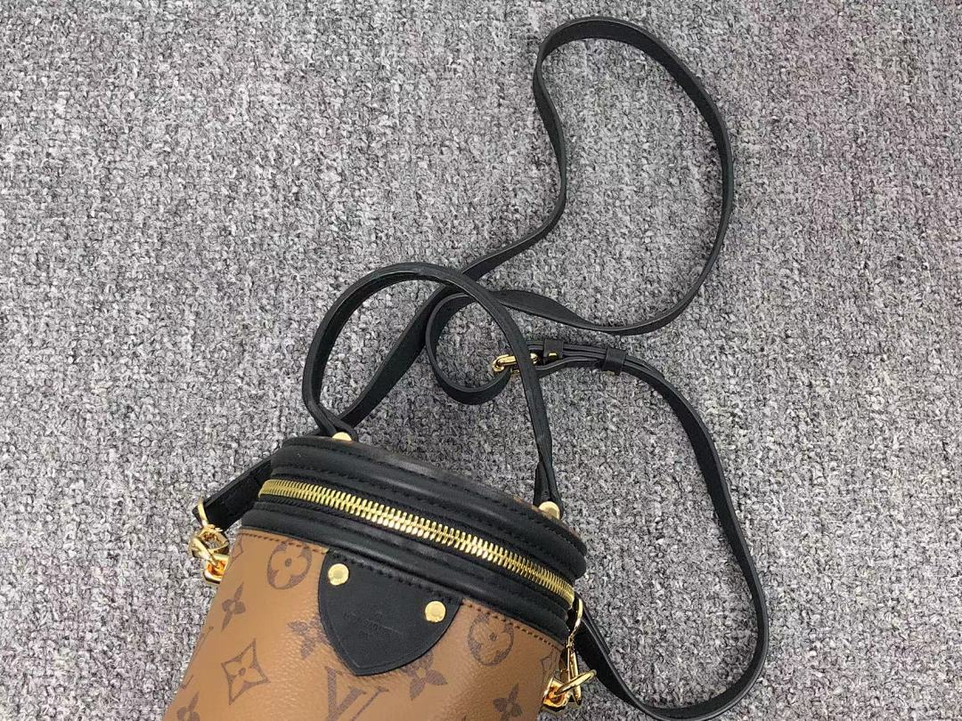 Louis Vuitton 438 L⭐ BAG 412166124 (Long 13CM* Wide High 14CM) - Image 24