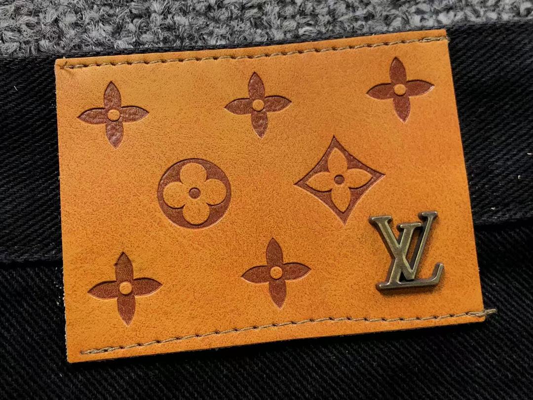 Louis Vuitton 195 L⭐ - Image 19