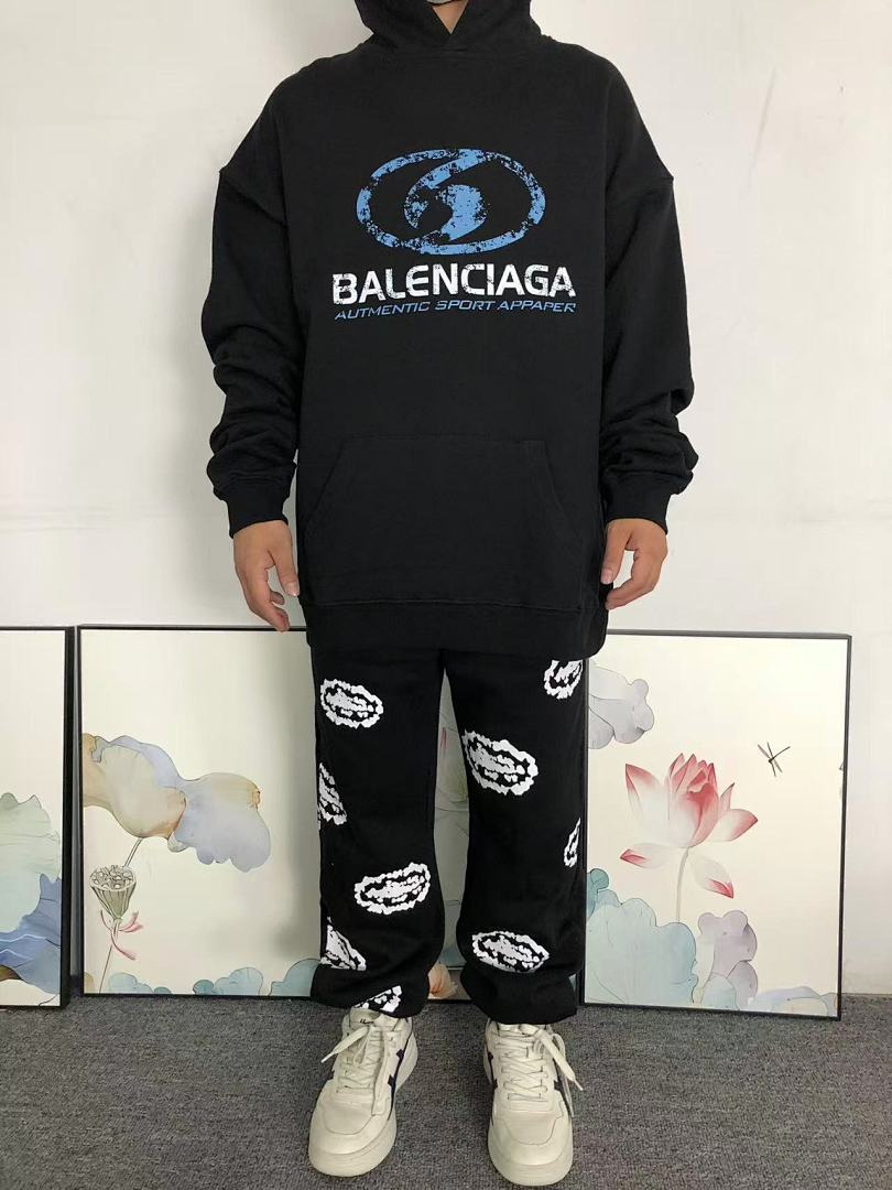 Balenciaga 165 B⭐L⭐⭐⭐IA⭐A HOODIE 5102310136 (Im 170Cm 60Kg I Wear Size L In The Phot) - Image 3