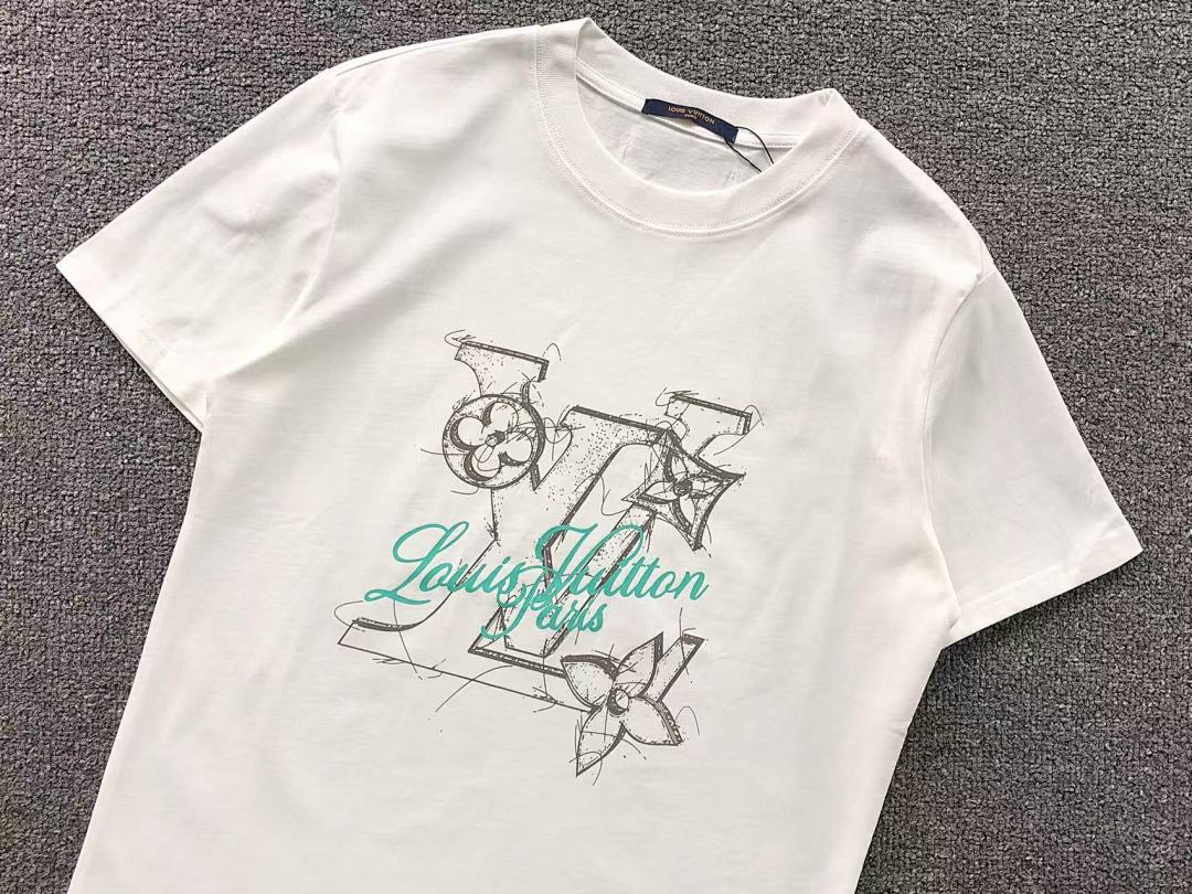 Louis Vuitton 115 L⭐ T-SHIRT 1106132960 (Im 170Cm 60Kg I Wear Size S In The Phot) - Image 14