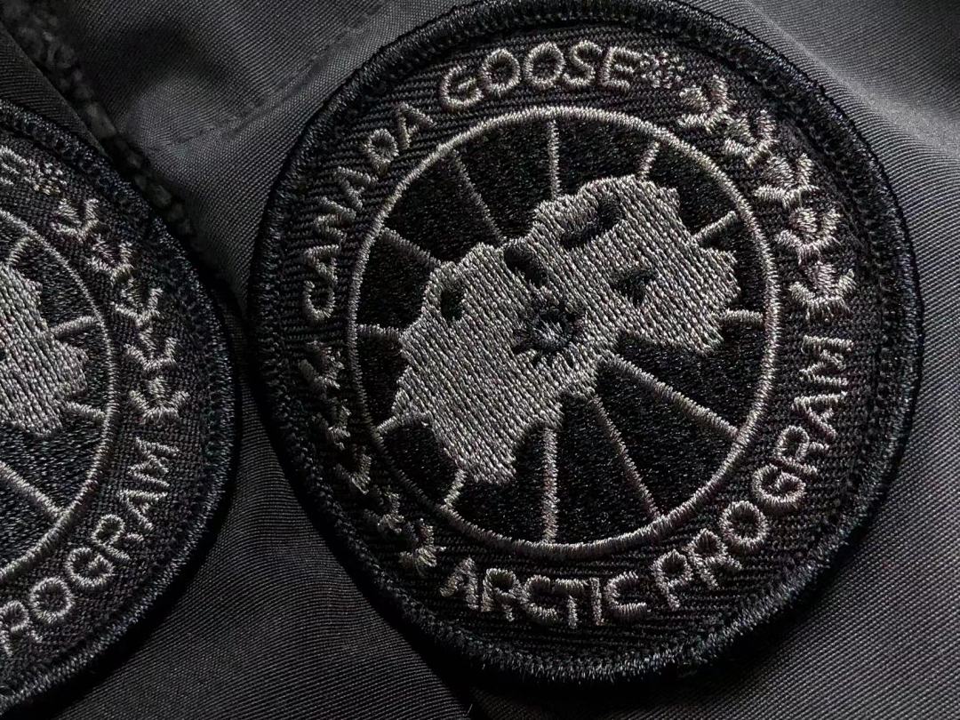 Canada Goose 568 C⭐N⭐⭐A G⭐⭐⭐E DOWN - Image 13