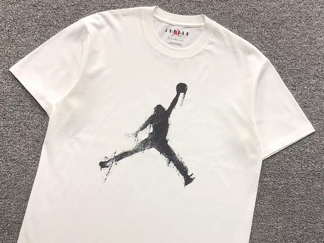 Air Jordan 88 A⭐R J⭐R⭐AN T-SHIRT 1111061302 (Im 170Cm 60Kg I Wear Size L In The Phot) - Image 12