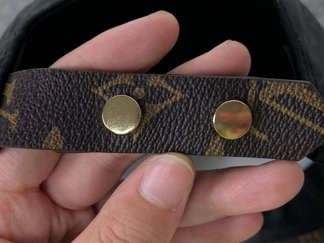 Louis Vuitton 68 L⭐ - Image 13