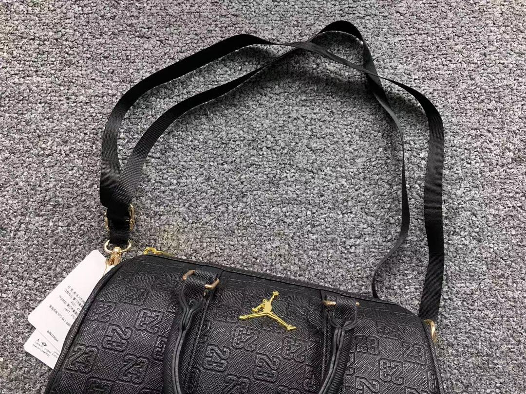 Air Jordan 95 A⭐R J⭐R⭐AN BAG 411290113 (Long 24CM* Wide 13CM*14CM) - Image 24