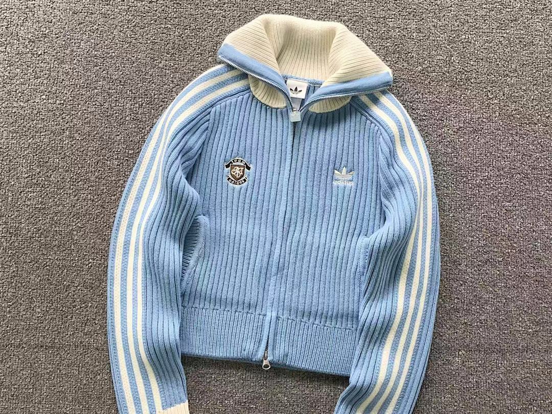 Adidas 195 A⭐I⭐AS SWEATER FEMAIE - Image 6