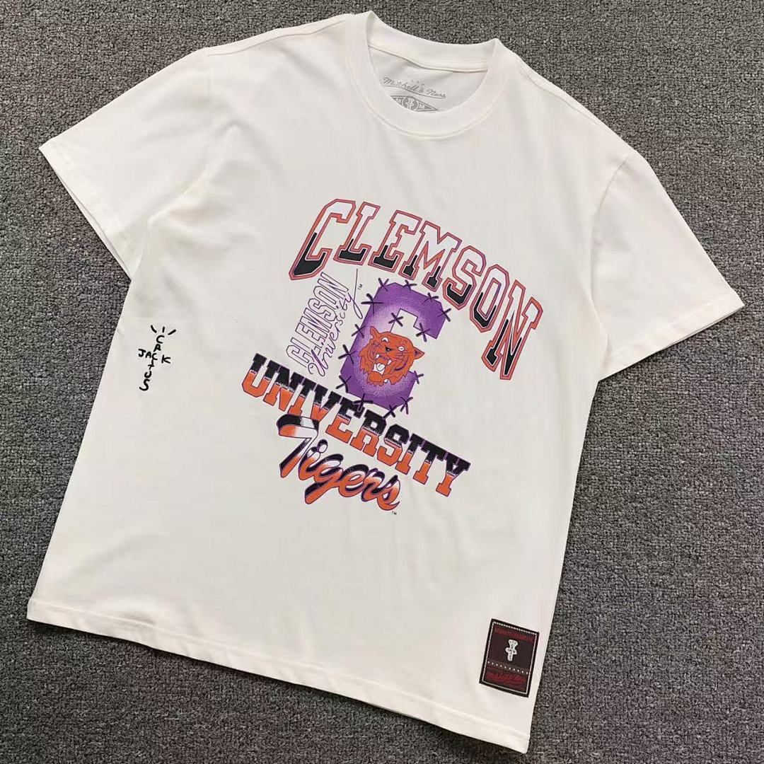 Travis Scott 85 TRAVIS SCOTT T-SHIRT 213082346 (Im 170Cm 55Kg I Wear Size M In The Phot)